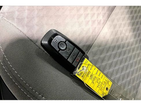 Used 2022 Ford Escape SE w/ Convenience Package image 12