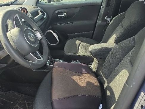 Used 2021 Jeep Renegade Sport w/ Sport Appearance Group FWD image 10