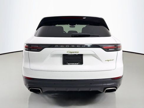 Certified 2019 Porsche Cayenne E-Hybrid AWD/4WD image 10