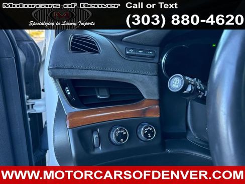 Used 2017 Cadillac Escalade Luxury image 22
