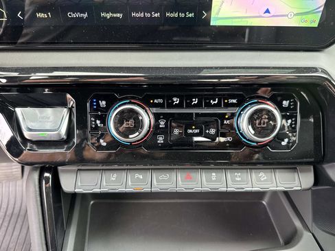 New 2026 GMC Sierra 2500 AT4X w/ AT4X AEV Edition AWD/4WD image 33