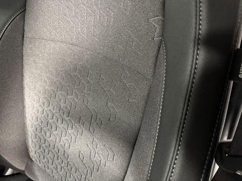 Certified 2025 Kia Seltos X-Line image 16