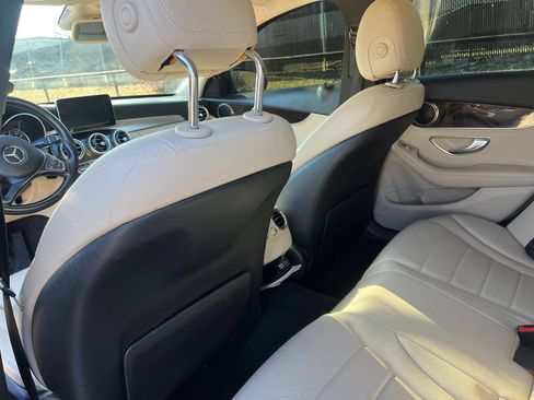 Used 2016 Mercedes-Benz C 300 Sedan image 14