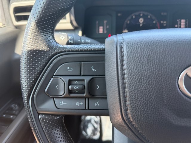 Certified 2025 Toyota Tacoma SR5 AWD/4WD image 27