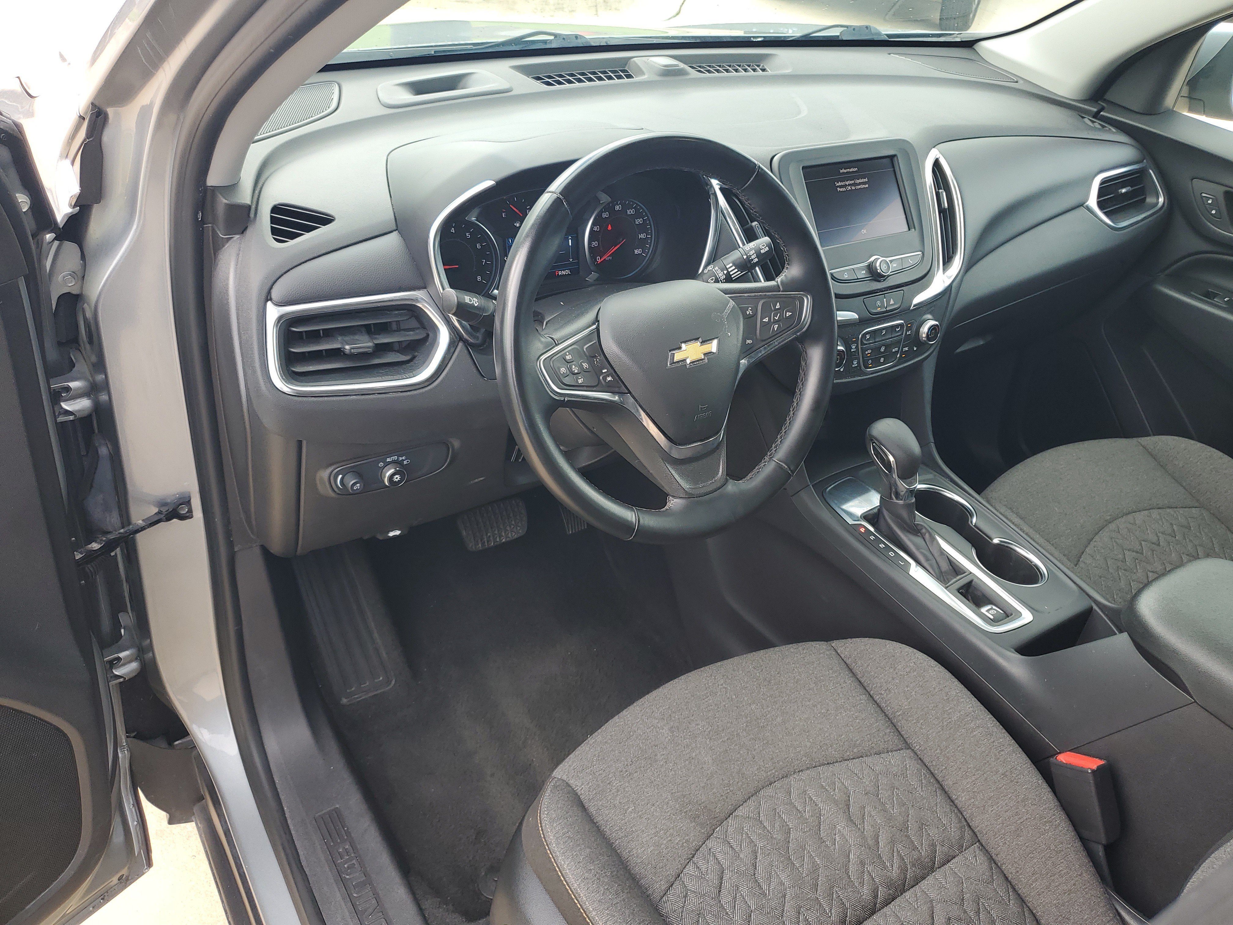 Used 2024 Chevrolet Equinox LT FWD image 6