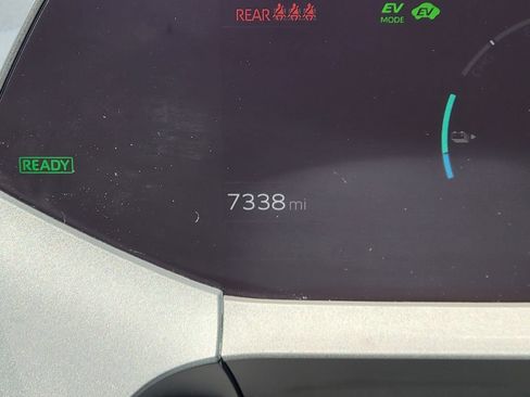 Used 2025 Toyota Prius Plug-In Hybrid w/ Limited Premium Package FWD image 7