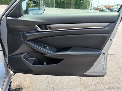 Certified 2022 Honda Accord LX image 24