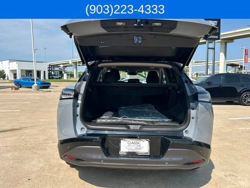 Used 2025 Nissan Murano Platinum w/ Cargo Package AWD/4WD image 13