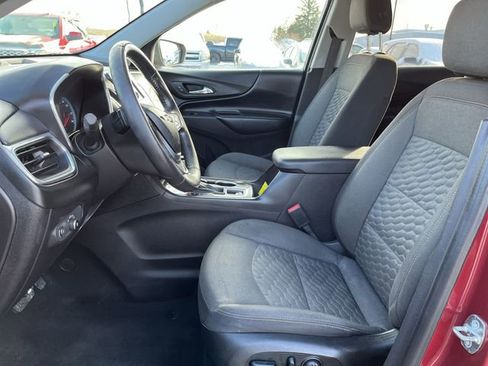 Used 2018 Chevrolet Equinox LT image 15