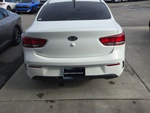 Used 2021 Kia Rio LX image 5