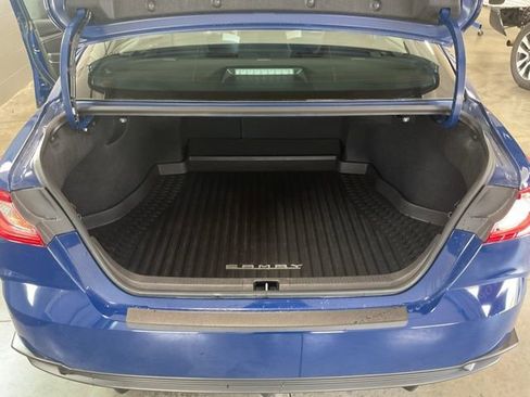 Used 2025 Toyota Camry SE w/ Convenience Package FWD image 20