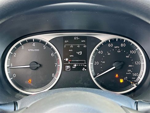 New 2025 Nissan Kicks Play S image 12