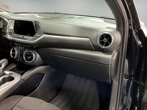 Used 2022 Chevrolet Blazer LT image 23