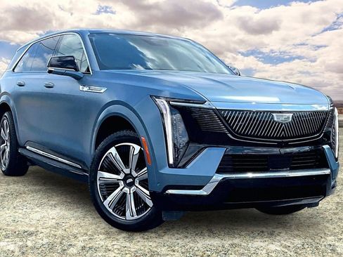 Certified 2025 Cadillac Escalade IQ Luxury 2 AWD/4WD image 1