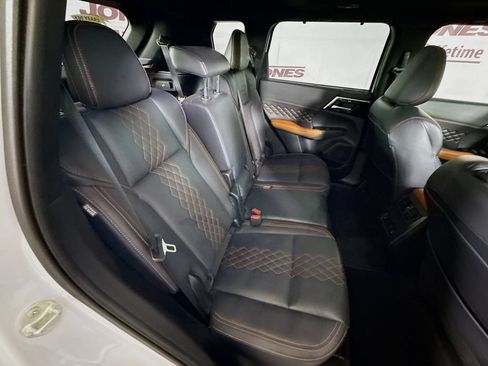 Used 2023 Mitsubishi Outlander GT AWD/4WD image 33