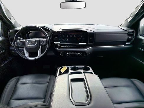 Used 2024 GMC Sierra 1500 SLT image 16