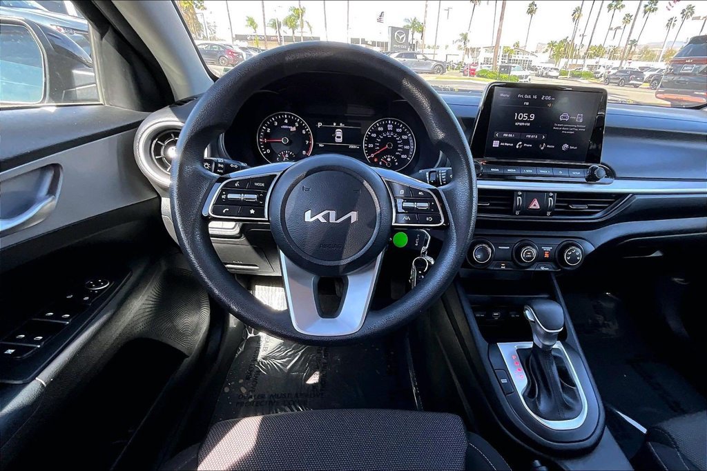 Used 2023 Kia Forte LXS FWD image 8