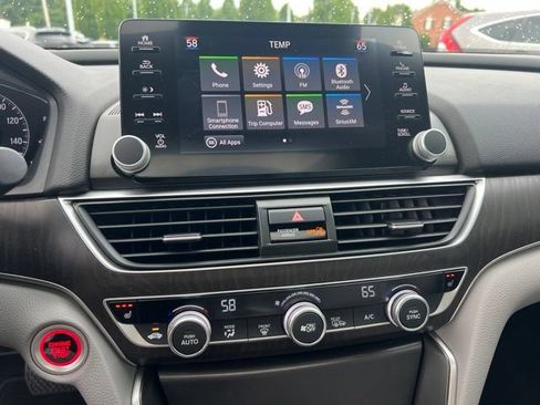 Used 2018 Honda Accord EX-L image 18