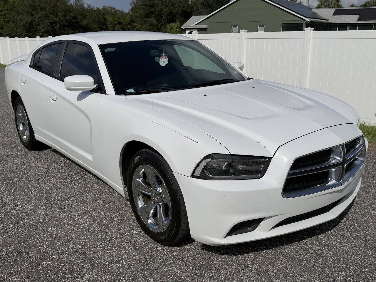 Used 2014 Dodge Charger SE w/ Sport Appearance Group RWD image 3
