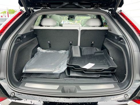 New 2026 Cadillac Optiq Luxury 1 w/ LPO, Floor Liner Package AWD/4WD image 32