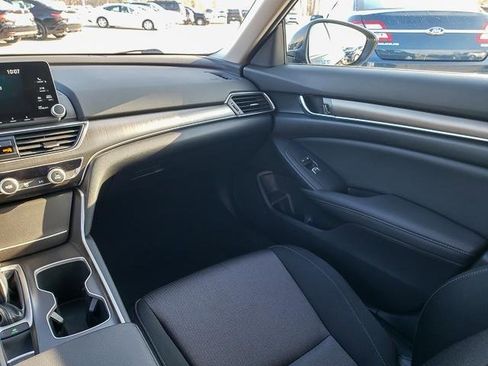 Used 2020 Honda Accord LX image 22