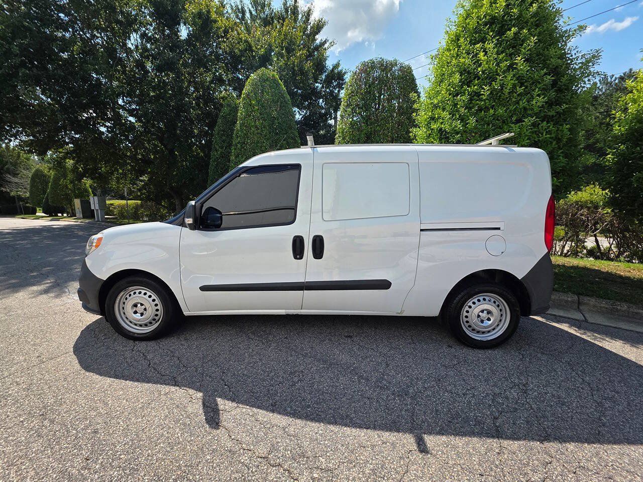 Used 2017 RAM ProMaster City Tradesman w/ Rear Back-up Camera Group FWD image 2