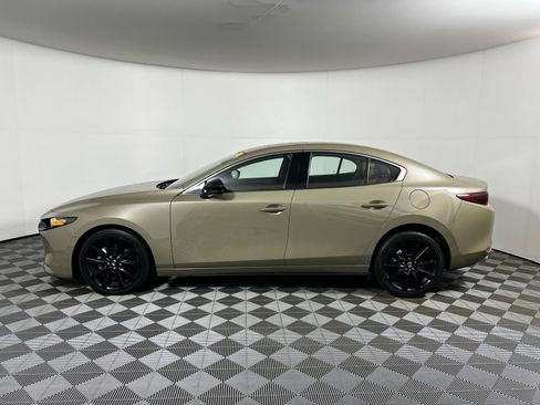 Used 2024 MAZDA MAZDA3 s image 8