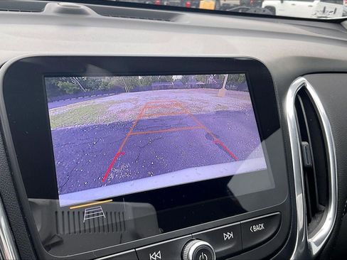 Used 2019 Chevrolet Equinox Premier FWD image 24