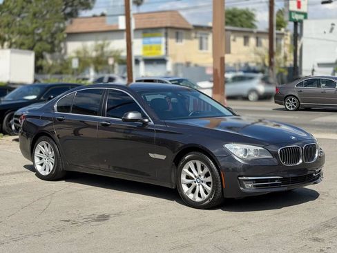 Used 2014 BMW 740i RWD image 21