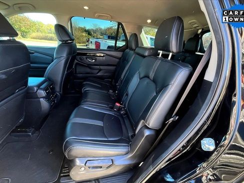 Used 2024 Honda Pilot EX-L image 25
