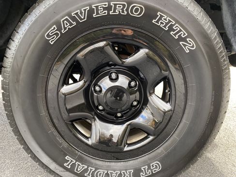 Used 2021 Toyota Tacoma SR w/ SR Convenience Package image 40