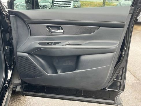 Certified 2025 Nissan Murano SV image 28