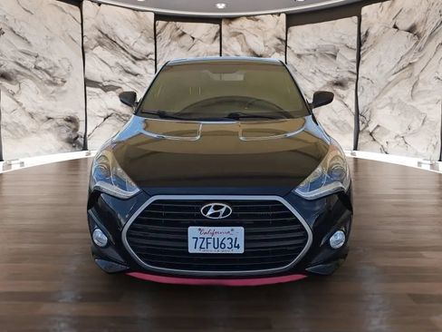 Used 2017 Hyundai Veloster Turbo R-Spec FWD image 2