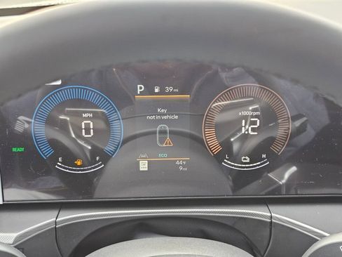 New 2026 Hyundai Santa Fe SE image 19