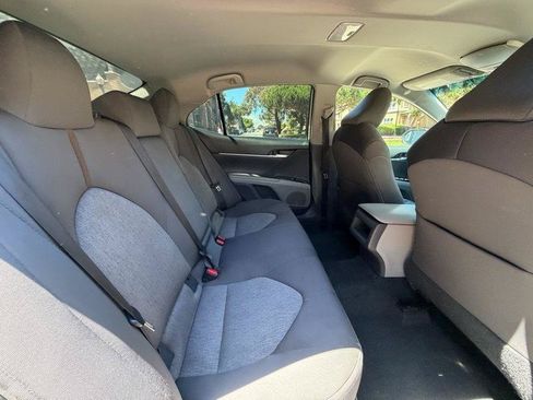 Used 2019 Toyota Camry LE w/ Carpet Mat Package FWD image 76