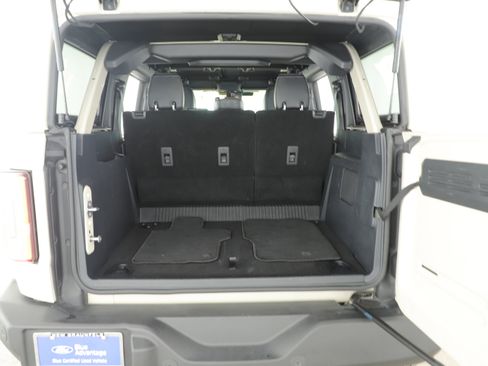 Used 2025 Ford Bronco Outer Banks image 5