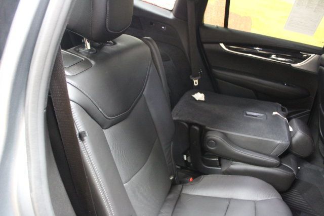 Used 2020 Cadillac XT6 Premium Luxury AWD/4WD image 9