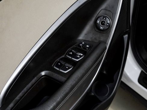 Used 2017 Hyundai Santa Fe Sport image 45