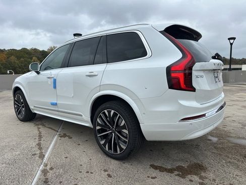 New 2026 Volvo XC90 B6 Ultra image 5