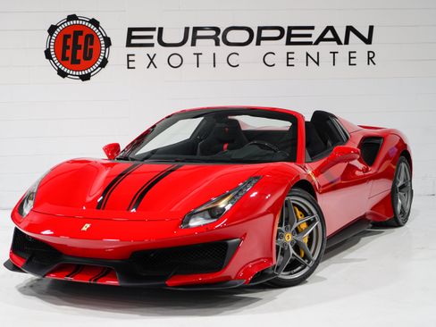 Used 2020 Ferrari 488 Pista Spider RWD image 4