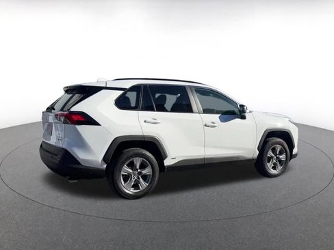 Used 2025 Toyota RAV4 LE image 15
