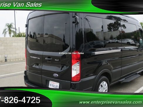 Used 2023 Ford Transit 350 XLT RWD image 5