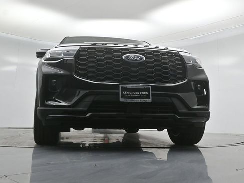 New 2026 Ford Explorer ST-Line RWD image 45