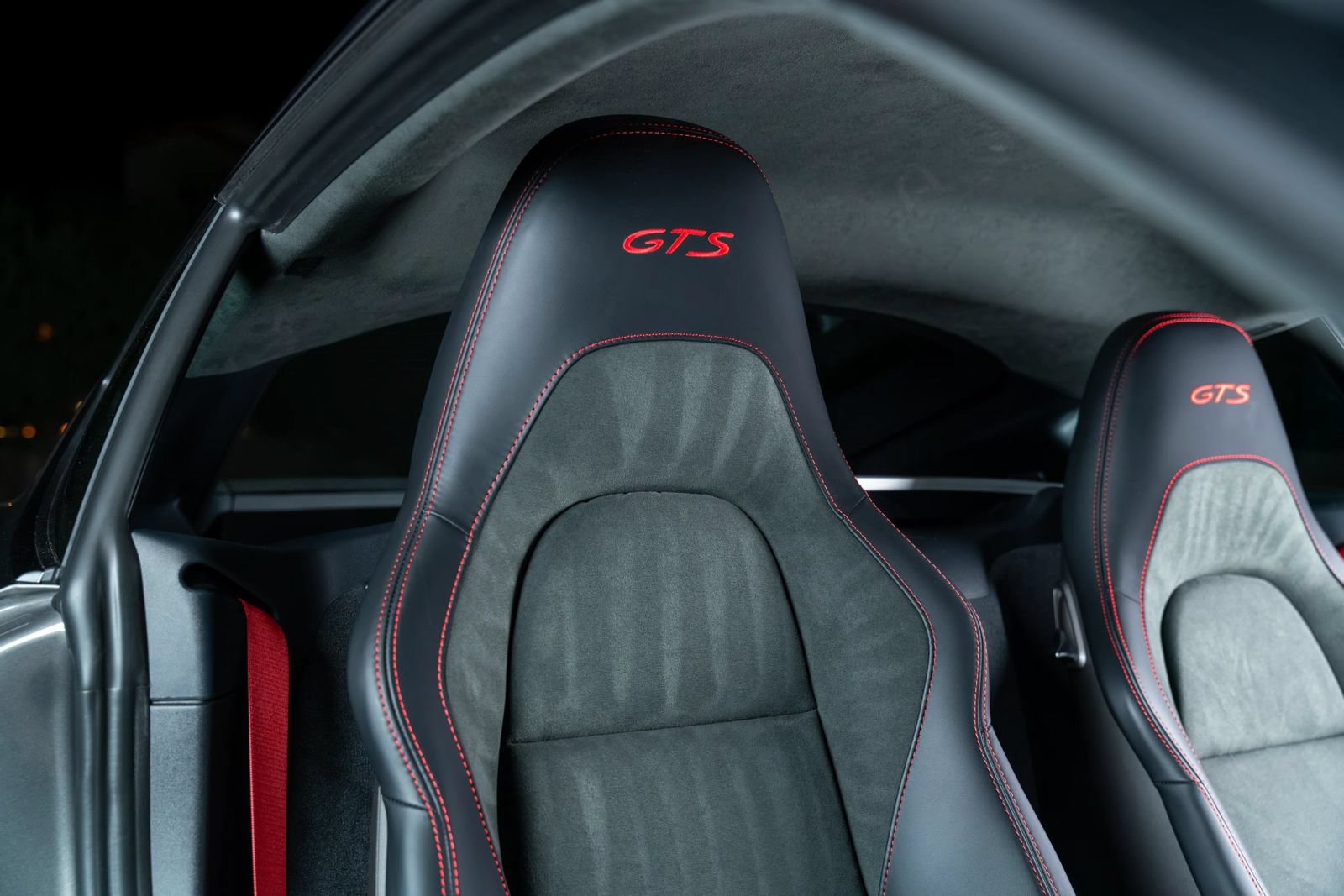 Used 2024 Porsche 718 Cayman GTS RWD image 83