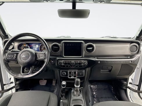 Used 2022 Jeep Wrangler Unlimited Sport AWD/4WD image 14