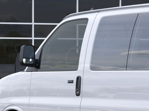 New 2025 Chevrolet Express 3500 LT w/ LT Preferred Equipment Group RWD image 12