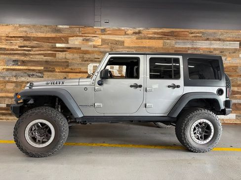 Used 2016 Jeep Wrangler Unlimited Sport AWD/4WD image 11