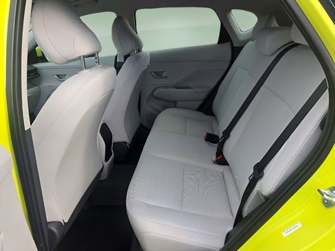 New 2026 Hyundai Kona SE image 13