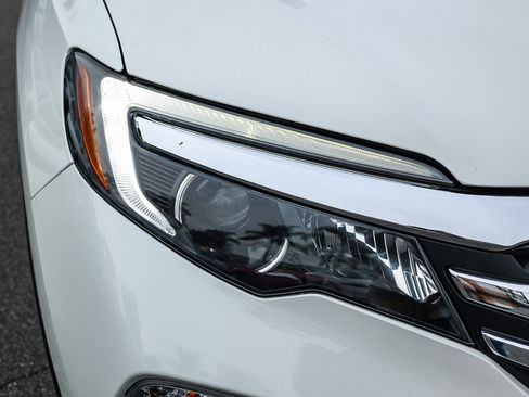 Used 2017 Honda Pilot EX-L image 13