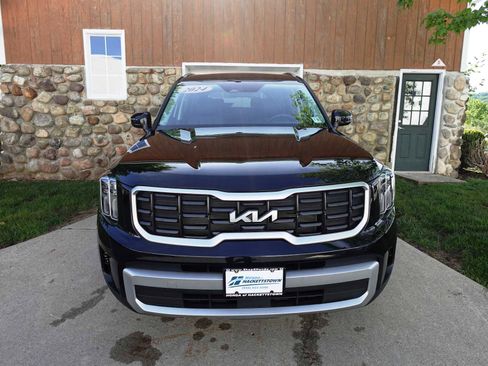 Used 2024 Kia Telluride S w/ S Sunroof Package AWD/4WD image 2